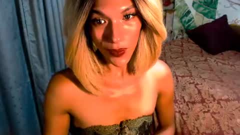 ANGELDARK online show from November 7, 2025, 9:31 am