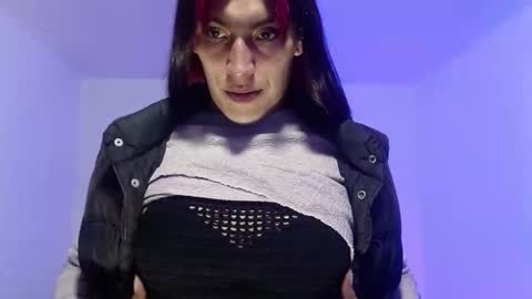 Snapshot of angele_johnson chatting on September 10, 2025, 3:06 am angele online show from September 10, 2025, 3:06 am