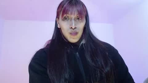 Snapshot of angele_johnson chatting on September 22, 2025, 1:40 am angele online show from September 22, 2025, 1:40 am