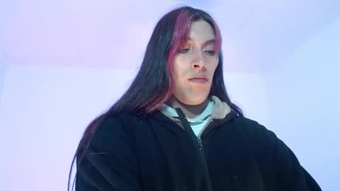 Snapshot of angele_johnson chatting on September 25, 2025, 2:37 am angele online show from September 25, 2025, 2:37 am