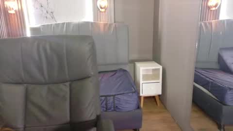 angel online show from December 16, 2025, 11:48 am