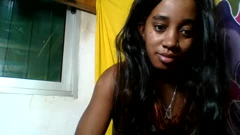 Snapshot of angelettee chatting on July 18, 2026, 11:19 pm Angelettee online show from July 18, 2026, 11:19 pm