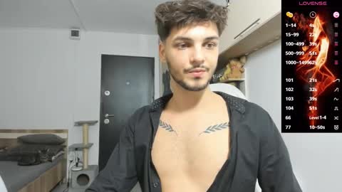 Frankie  online show from October 27, 2025, 12:09 pm