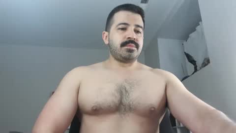 Angel Fusco online show from April 6, 2026, 1:25 am