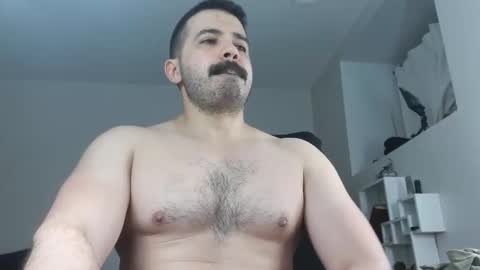 Angel Fusco online show from April 11, 2026, 3:44 am