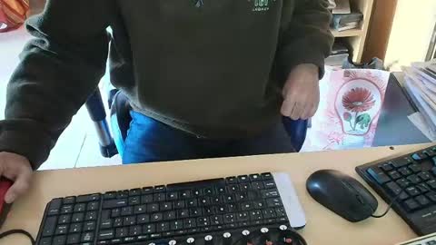 Snapshot of angelgarcia269 chatting on June 14, 2026, 12:18 pm angelgarcia269 online show from June 14, 2026, 12:18 pm