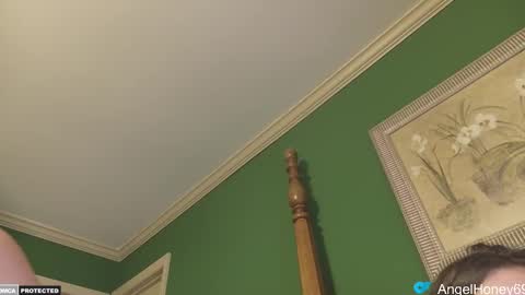 Angel Honey online show from October 2, 2025, 1:56 am