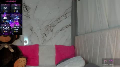 Snapshot of angeli_sexi chatting on November 8, 2025, 12:44 am Carolina online show from November 8, 2025, 12:44 am