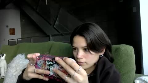 angelia01m online show from January 15, 2026, 6:44 pm