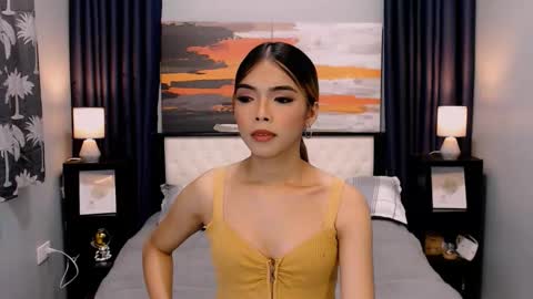 MISS PAU online show from November 20, 2025, 6:35 am