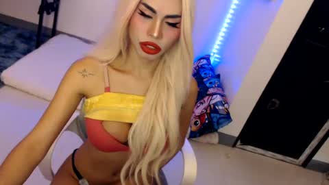 DIVINE ANGEL online show from June 14, 2026, 11:40 pm