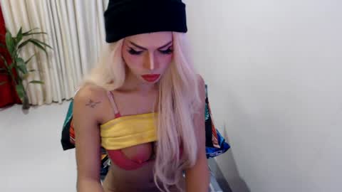 DIVINE ANGEL online show from July 18, 2026, 1:15 pm