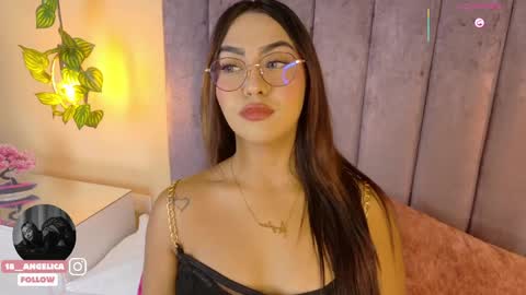 Snapshot of angelicaa_garcia chatting on April 10, 2026, 12:21 pm angelicaa_garcia online show from April 10, 2026, 12:21 pm