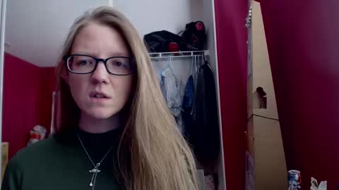 Snapshot of angelicangel3 chatting on February 6, 2025, 12:22 am AngelicAngel online show from February 6, 2025, 12:22 am