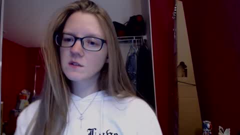 Snapshot of angelicangel3 chatting on February 11, 2025, 1:10 am AngelicAngel online show from February 11, 2025, 1:10 am