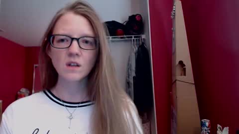 Snapshot of angelicangel3 chatting on February 13, 2025, 7:21 pm AngelicAngel online show from February 13, 2025, 7:21 pm