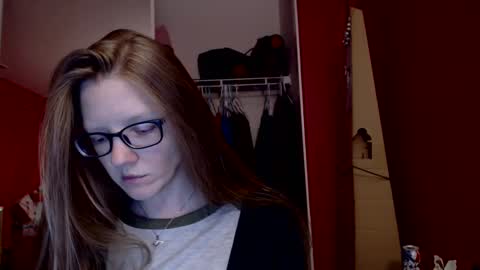 Snapshot of angelicangel3 chatting on March 9, 2025, 6:39 am AngelicAngel online show from March 9, 2025, 6:39 am