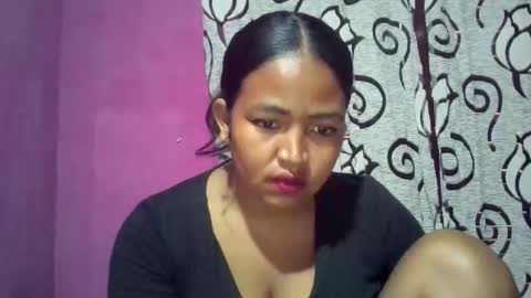 angelice33 online show from February 25, 2026, 6:23 am