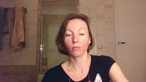 angelicfenix online show from March 25, 2026, 4:57 pm