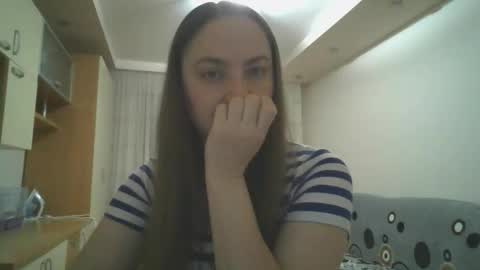 Angelina 26 online show from October 18, 2025, 9:04 pm