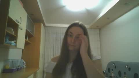 Angelina 26 online show from November 22, 2025, 3:11 pm