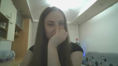 Angelina 26 online show from November 30, 2025, 4:44 pm