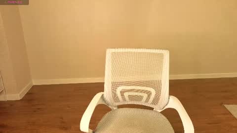 Snapshot of angelina_becker chatting on June 12, 2026, 12:53 am Angelina online show from June 12, 2026, 12:53 am