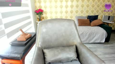 angelina_class_7 online show from June 3, 2026, 2:08 pm