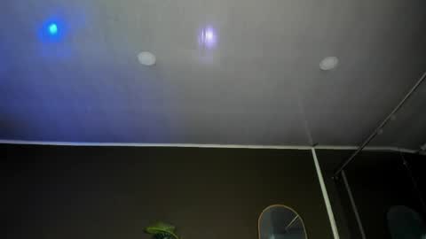 Snapshot of angelina_hilton chatting on May 25, 2026, 12:22 pm angelina_hilton online show from May 25, 2026, 12:22 pm
