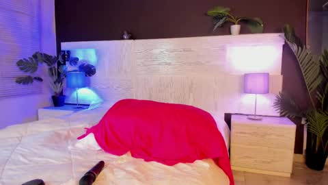 Snapshot of angelina_hilton chatting on May 26, 2026, 1:29 pm angelina_hilton online show from May 26, 2026, 1:29 pm