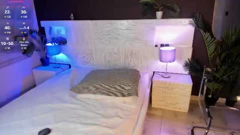Snapshot of angelina_hilton chatting on July 7, 2026, 11:36 am angelina_hilton online show from July 7, 2026, 11:36 am