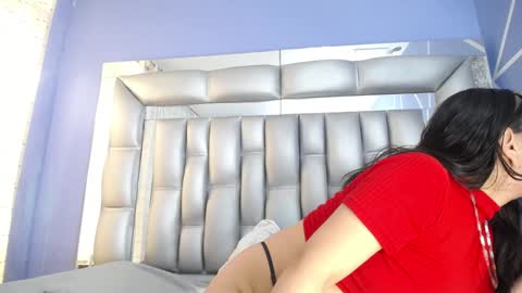 Snapshot of angelina_ny chatting on January 12, 2025, 12:23 pm ANGELINA online show from January 12, 2025, 12:23 pm