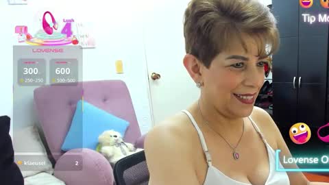 Angelina online show from September 20, 2025, 11:28 pm
