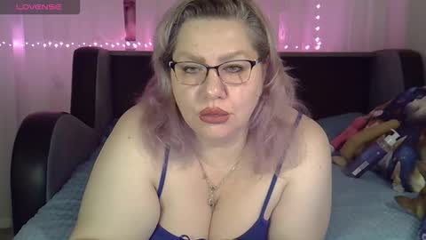 AngelinaGlam online show from October 25, 2025, 5:08 pm