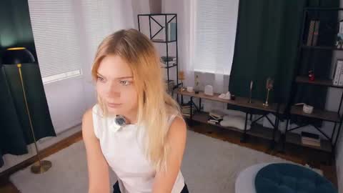 Alice WOW online show from April 16, 2026, 8:48 am