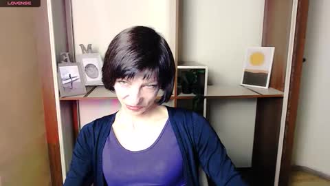 Angelina online show from October 9, 2025, 6:22 am