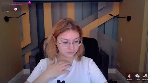 AngelinaLow online show from January 12, 2026, 12:32 pm