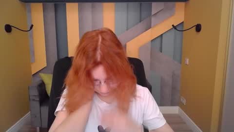 AngelinaLow online show from March 15, 2026, 6:30 am