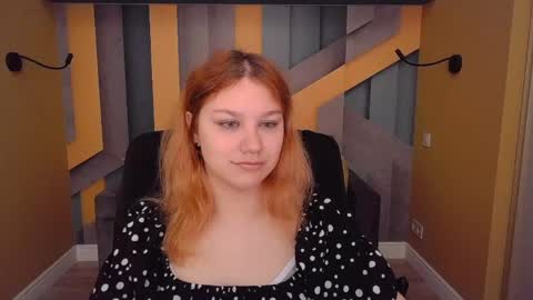 AngelinaLow online show from May 24, 2026, 5:23 am