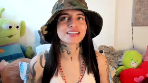 Snapshot of angeline__smith chatting on October 7, 2025, 4:48 pm Angeline Smith online show from October 7, 2025, 4:48 pm