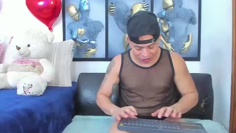 ANGELINE  YAMPOLL online show from July 26, 2026, 5:48 am