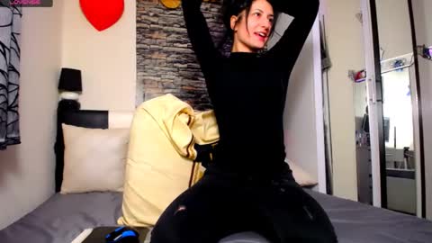 Angelique. Lets catch fire with pleasure and float in relaxation online show from February 23, 2025, 7:33 am