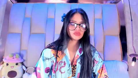 Angelique online show from December 2, 2025, 2:06 am