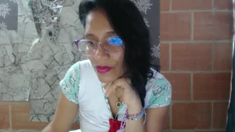 angela online show from February 13, 2025, 3:03 pm