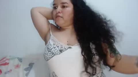 Snapshot of angelitawild_ chatting on December 19, 2024, 3:07 am angel online show from December 19, 2024, 3:07 am