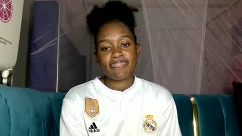 Snapshot of angelkyla chatting on November 16, 2025, 5:29 pm angelkyla online show from November 16, 2025, 5:29 pm