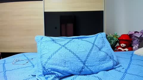 KrystyYo online show from March 21, 2026, 8:19 am