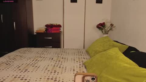 Snapshot of angellaisabella chatting on June 6, 2026, 3:39 pm ANGELA ISABELLA online show from June 6, 2026, 3:39 pm