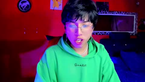 Snapshot of angellonfire chatting on February 14, 2025, 8:42 am Angel  online show from February 14, 2025, 8:42 am