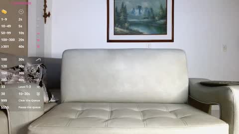 Angelm888-  online show from October 30, 2025, 7:21 am